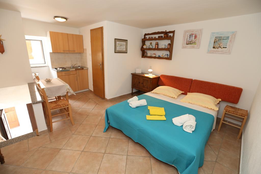 Studio Apartment Tea Baška Kültér fotó